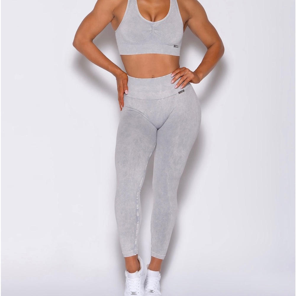 Bombshell legging *SOLD OUT - RARE WASH*